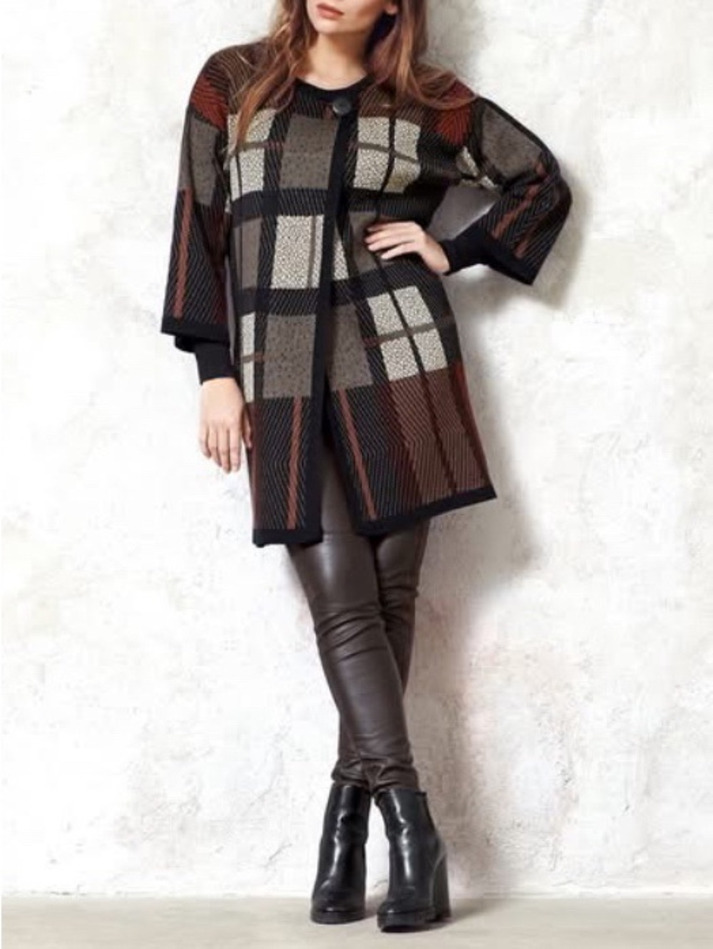Skovhuus Knitwear Red Black Tan Plaid Cardigan Cozy Fall Sweater Size Large